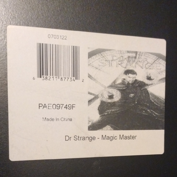 Marvel Doctor Strange Art with Red and Gold Accents - Picture 5 of 10